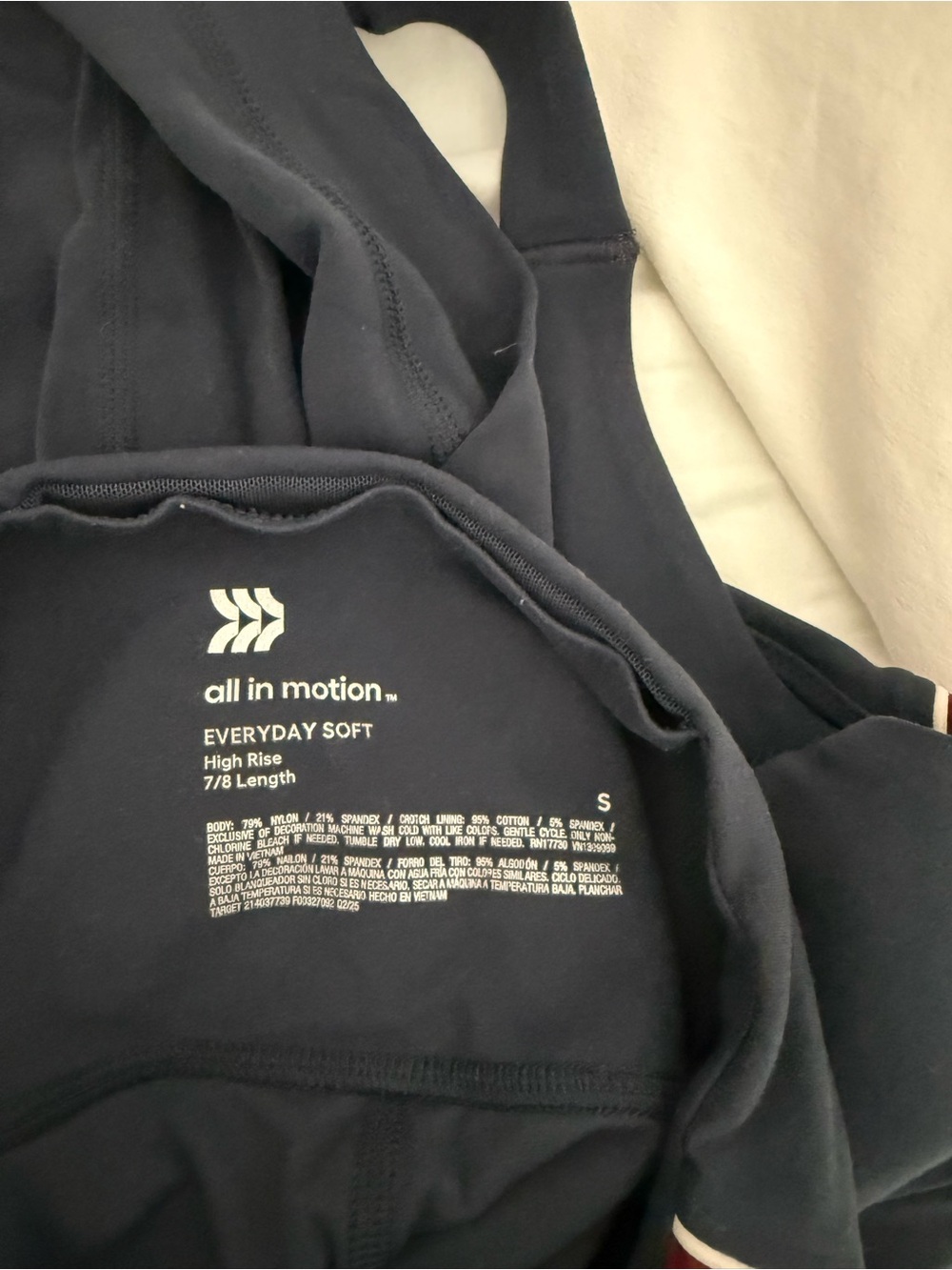 Target Navy Active Set - Picture 6 of 6
